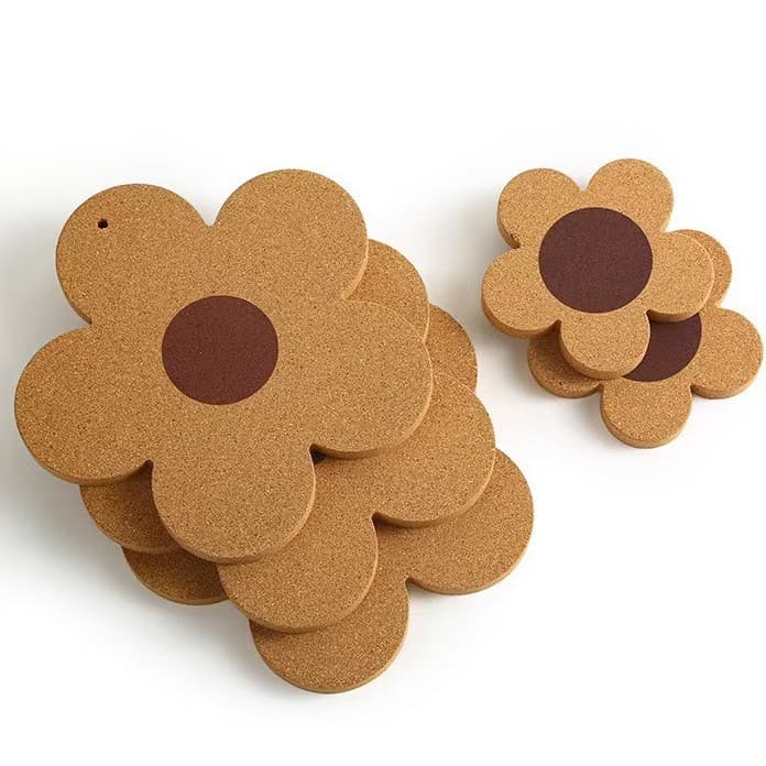Flower-shaped Cork Coaster Office Heat Insulation Coaster Irregular Small Flower Shape Cork Pot Mat Heat Insulation Cork Pad Wholesale