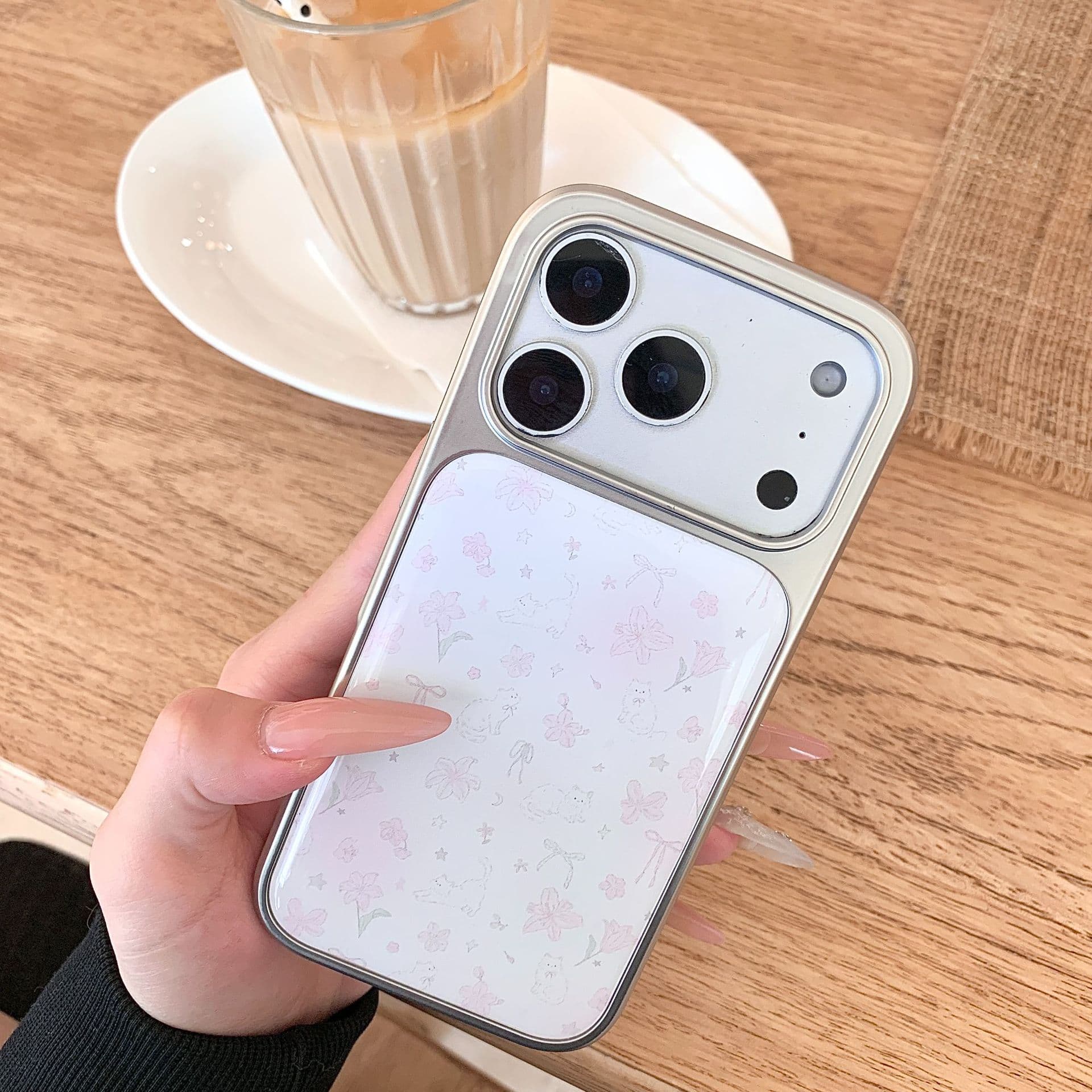Compatible with Apple iPhone 17 Pro Max Floral Cat Pattern Phone Case, Cute Cartoon Style, New for iPhone 17/16 Plus