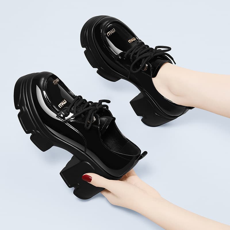 Black Loafers, British Style Versatile Leather Shoes for Women, 2024 New Style Spring Platform Flats Soft Leather Chunky Heel Women's Shoes