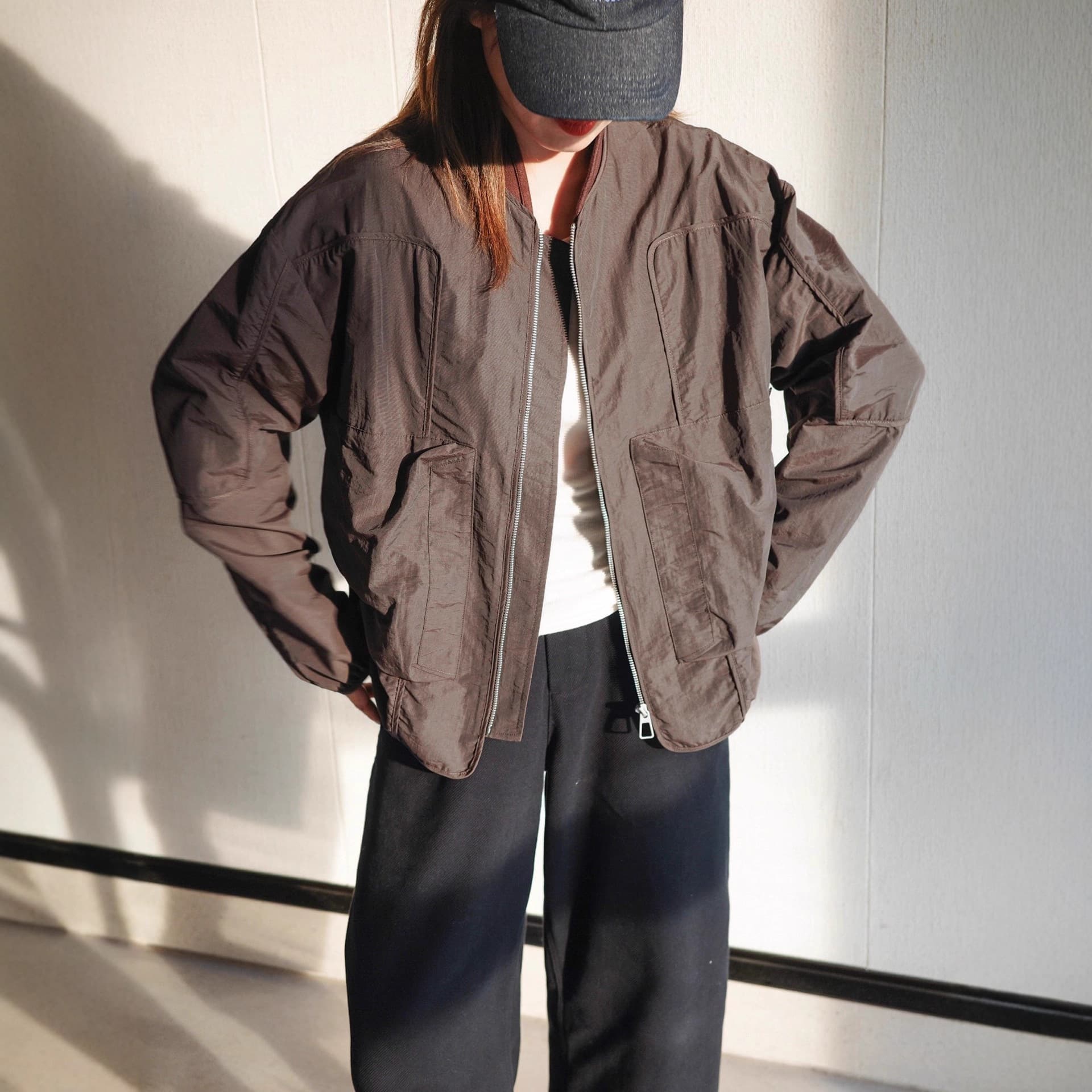 Dozens of great items, fabric and structure fanatics are crazy about them! ! Baseball collar, a great-looking early autumn coat