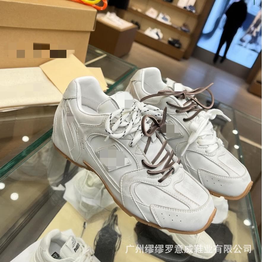 MIU 530 Co-branded Color-Wash Series Casual Shoes for Women, Trendy New Style, Versatile Inner Height Increase, Round-Toe German Training Women's Shoes