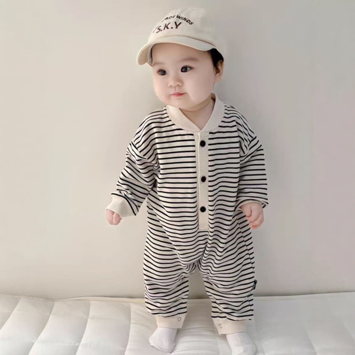 Baby Clothes Spring and Autumn Boys Girls Bodysuit Stylish Newborn Romper Home Autumn Versatile Long Sleeve Jumpsuit