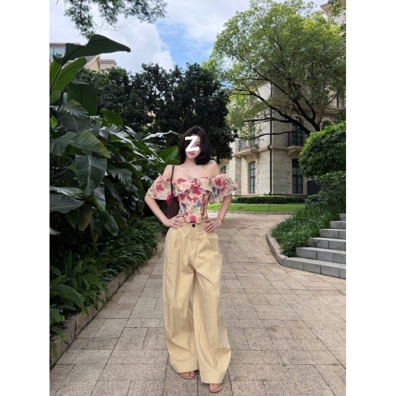 Original Design! French Floral Gentle Style Ruffled Blouse with Fishbone One-Shoulder Top for Women Summer Chiffon Top