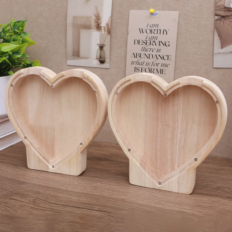Creative new heart-shaped piggy bank, solid wood household storage jar with transparent acrylic panel, rubber wood bestseller