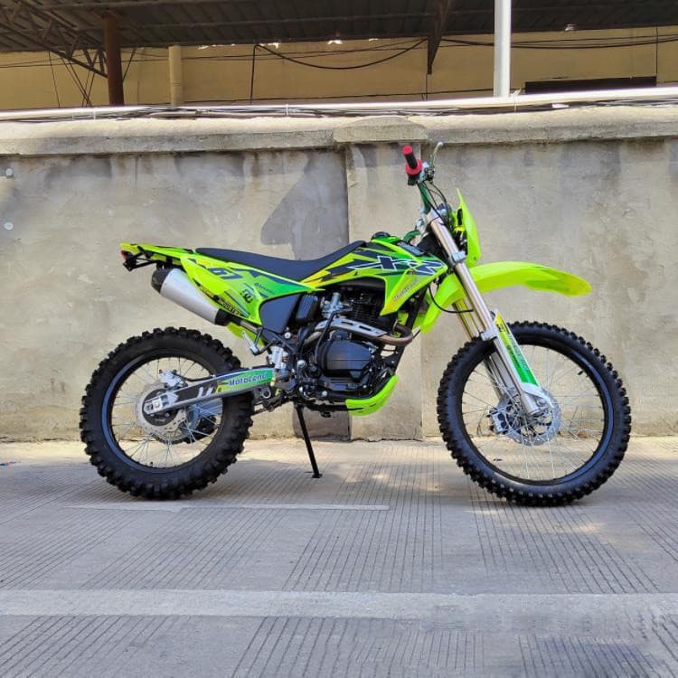 250CC-300CC Two-Wheel Off-Road Motorcycle, All-Terrain ATV Four-Wheel Sand Buggy, Snowmobile Electric Off-Road Vehicle