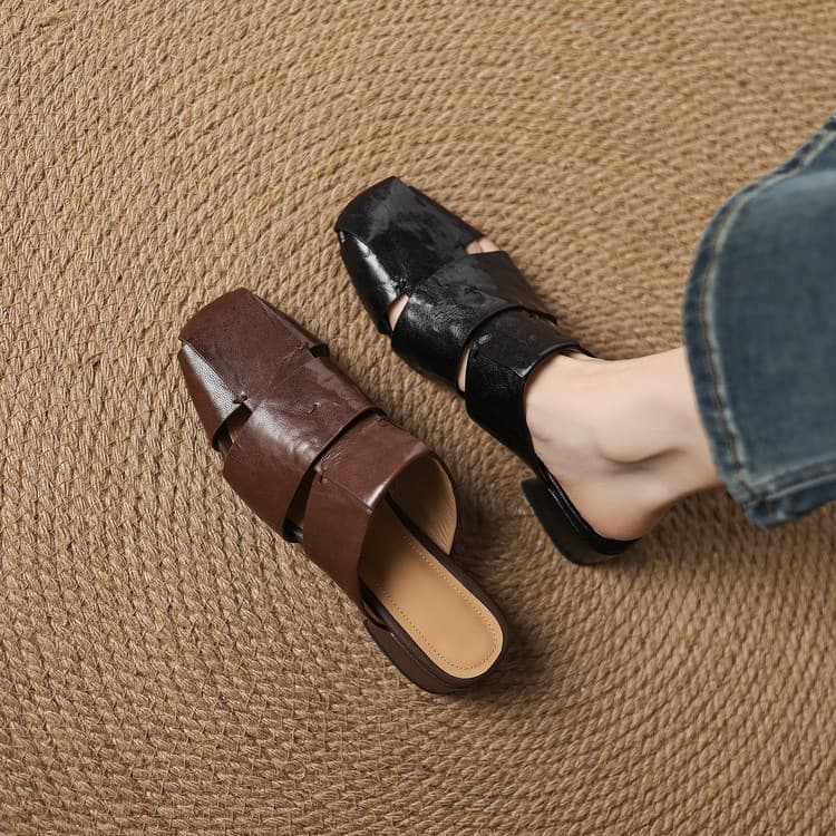 Z Fashion Cross-border Large Size Closed-Toe Slippers 2026 Spring New Chunky Heel High Heel Hollow Woven Fashion Women's Shoes 12-15