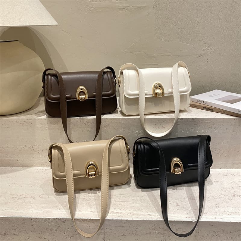 Niche design versatile women's bag ins women's high-end shoulder bag 2026 foreign style solid color small square bag temperament for women