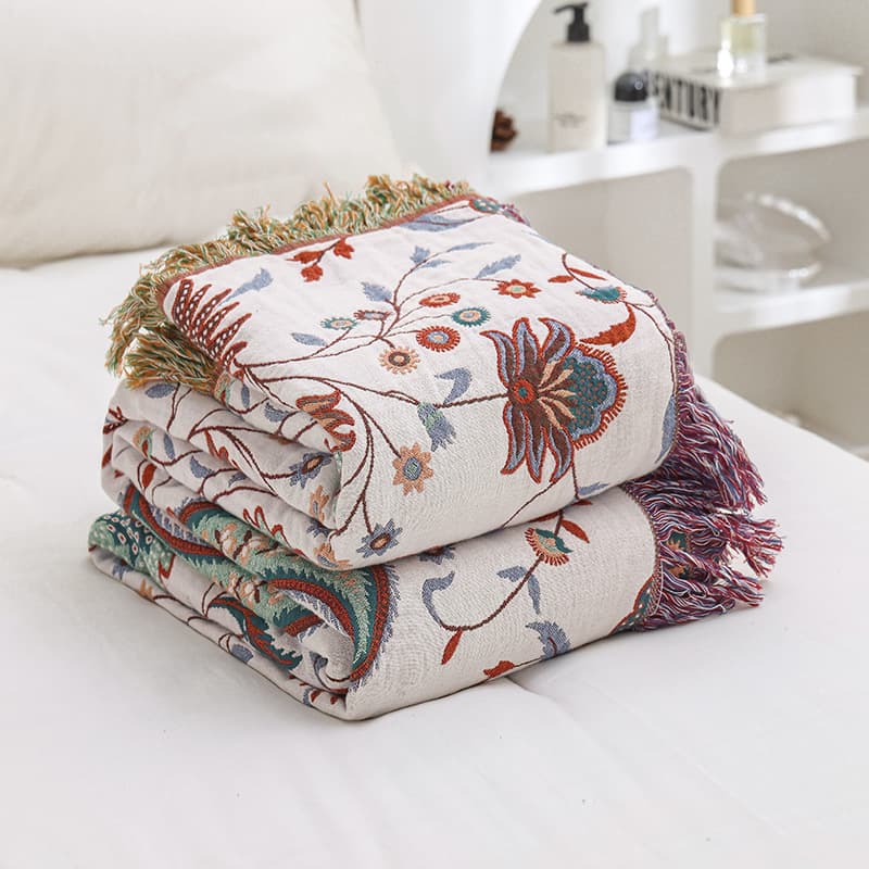 Winter universal sofa covers, all-season cover cloths, bed covers, sofa cushion covers, single and triple multifunctional blankets