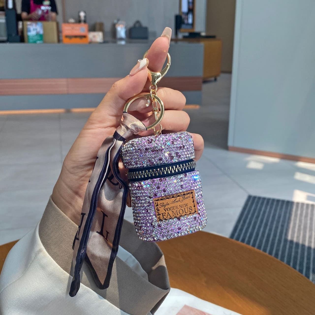 Mini diamond-encrusted square cylinder pendant coin bag cute children's key coin purse Bluetooth headset storage bag
