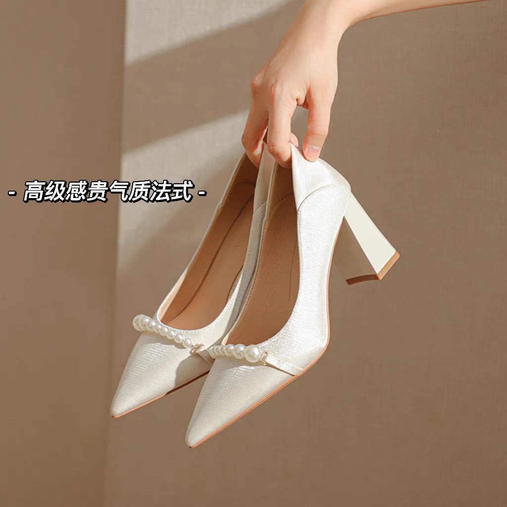 Elegant Satin High Heels Chunky Heel Shoes White Qipao Shoes Bridesmaid Shoes Women's Daily Wedding Shoes Bride Shoes