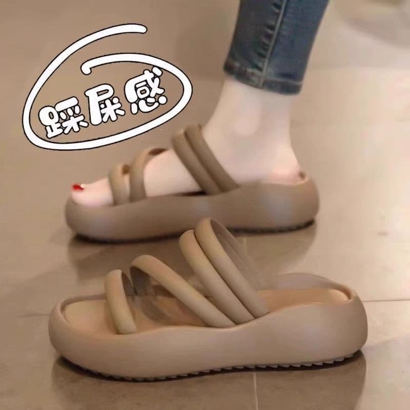 High-Fashion Women's Summer Sandals 2025 New Platform Thick Sole Elevator Flip-Flops, Viral Beach Slide