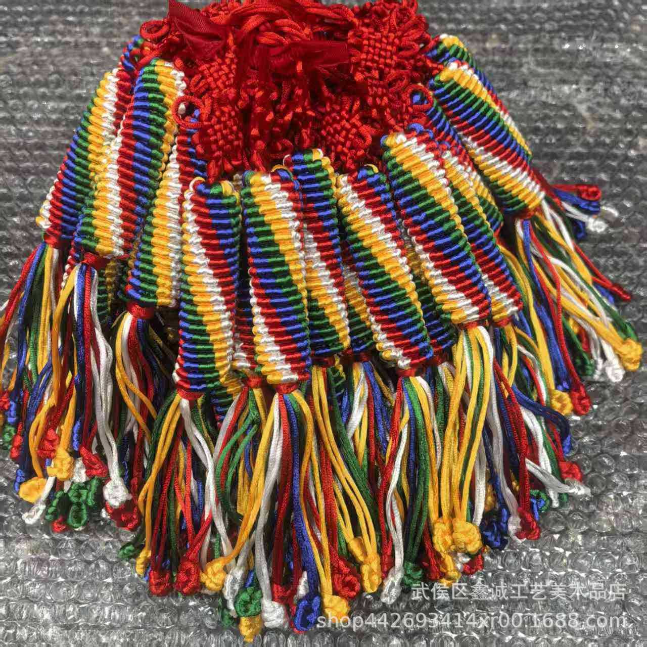 Tibetan-style colored thread hand-woven eternal knot, five-colored silk thread prayer wheel knot.