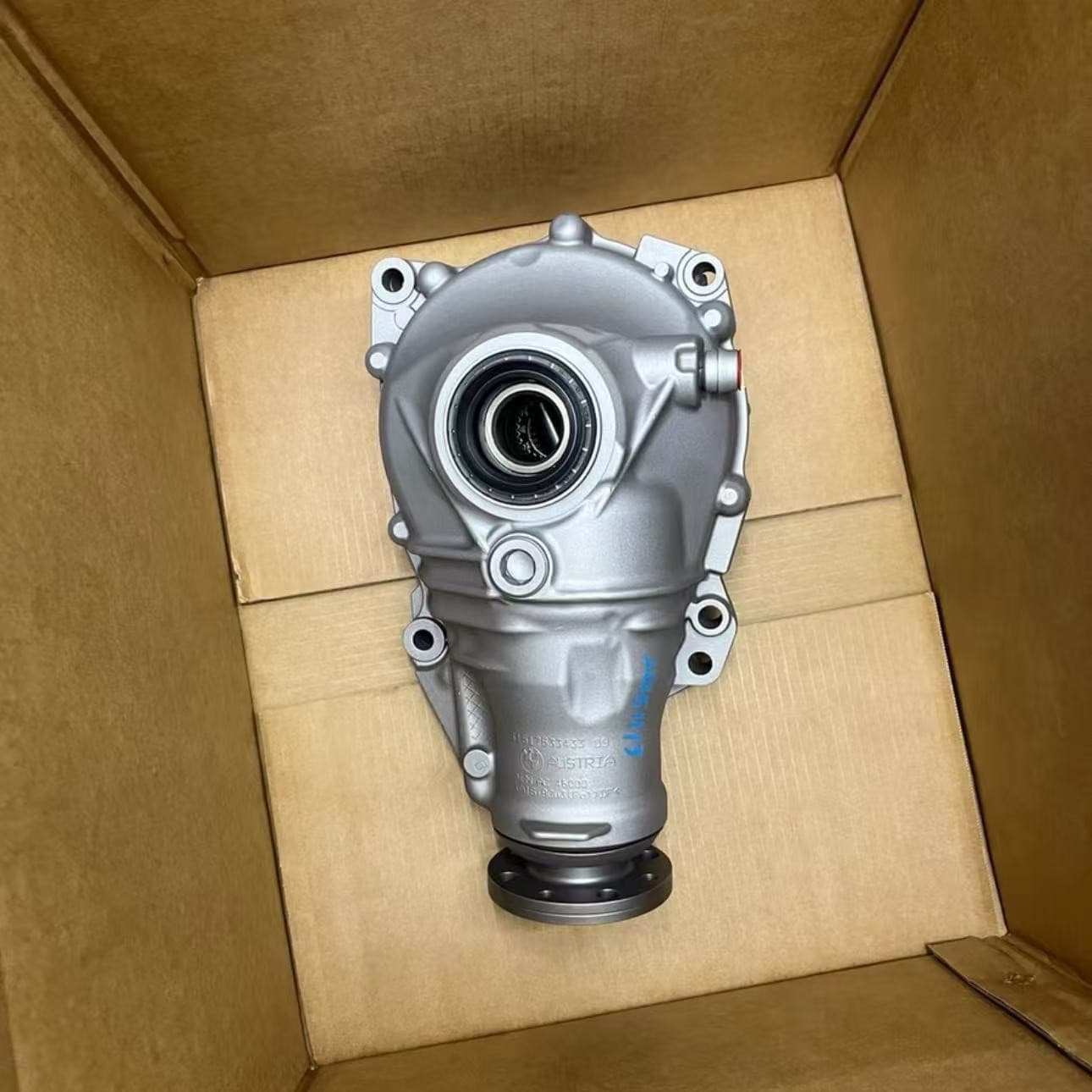 Compatible with BMW F20 F30 F35 F32 F36 E70 F15 F16 Front Differential 31507590899
