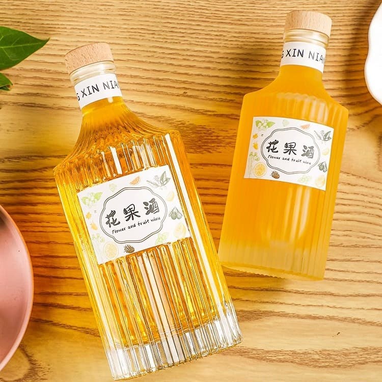Factory direct sales of Crystal White Wine 250ML/500ml light luxury plum and bayberry wine bottling bottles for white wine, red wine, and whiskey.