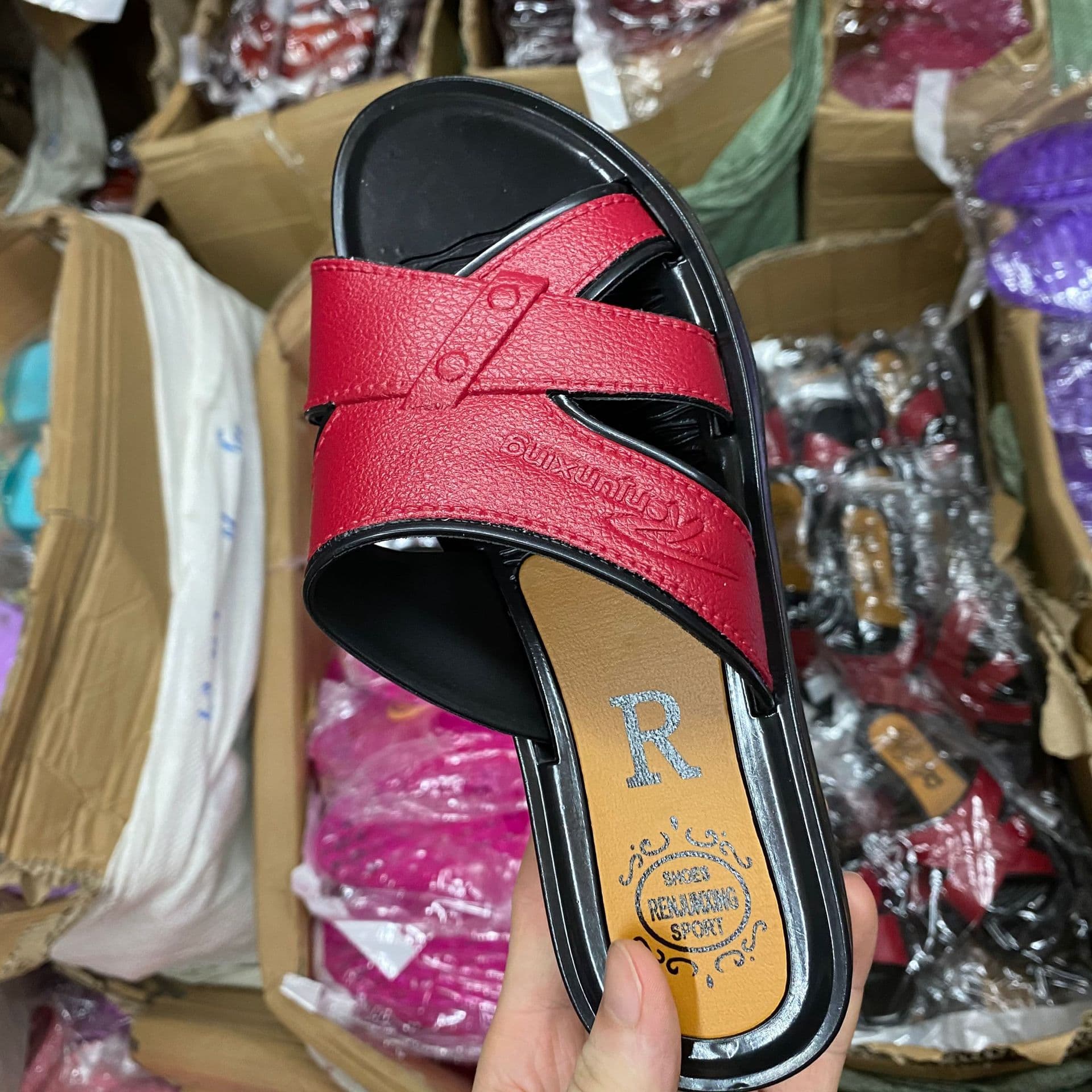 2025 middle-aged and elderly women's small wedge high heel cross-edge comfortable and slippery mother's daily home slippers