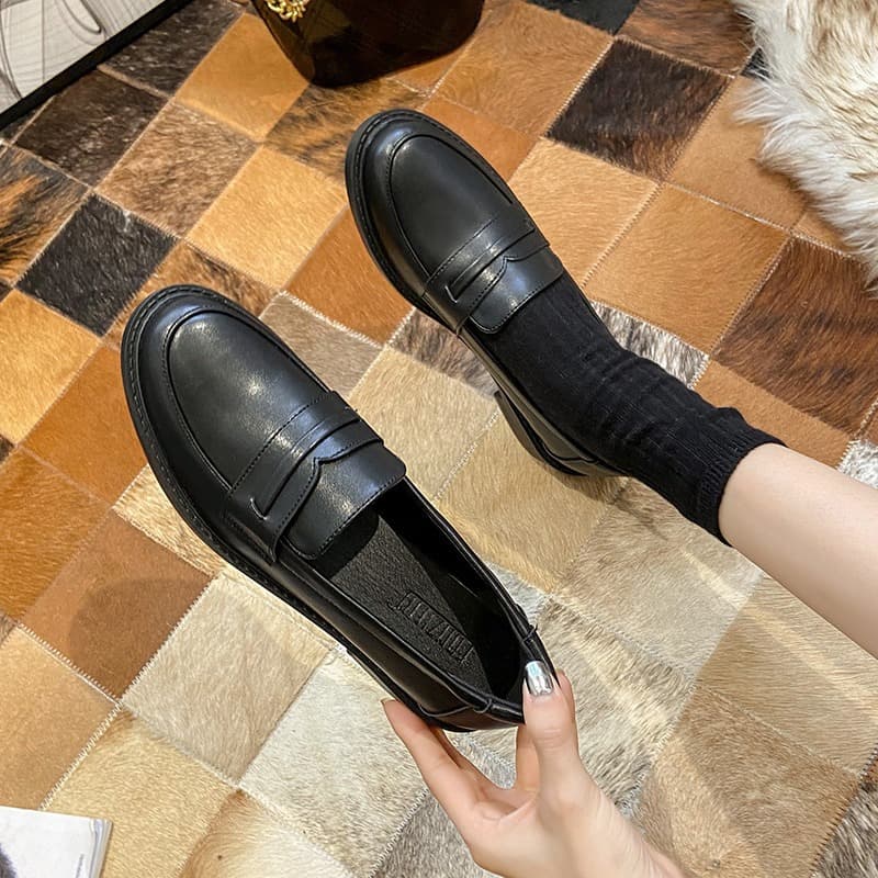 Women's platform slip-on loafers, spring/summer 2023 new style British style leather shoes, flat black retro style.