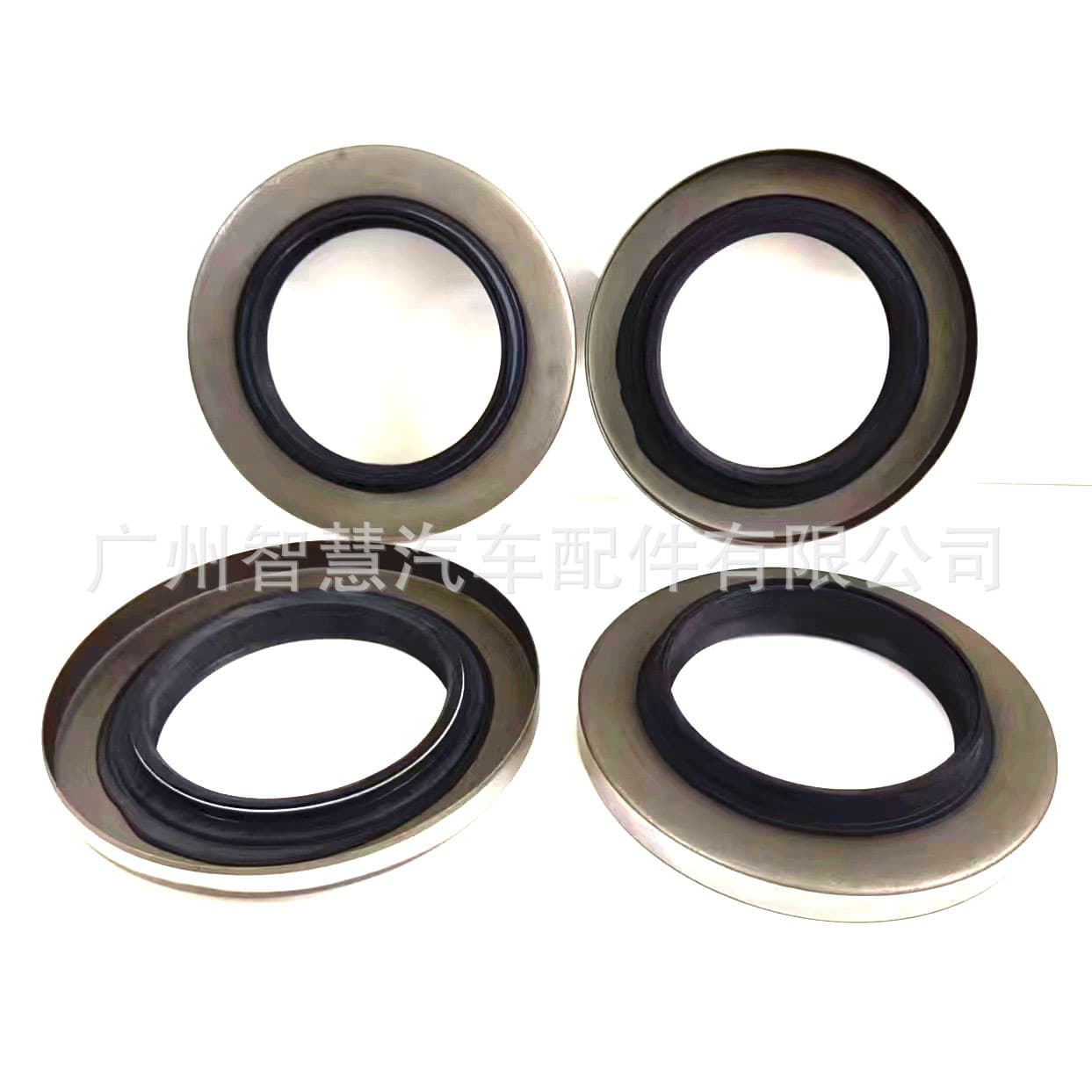 MB161152 Compatible with Mitsubishi CANTER FUSO Canter 4D33 4D34 Light Truck Rear Wheel Oil Seal Axle Shaft Oil Seal