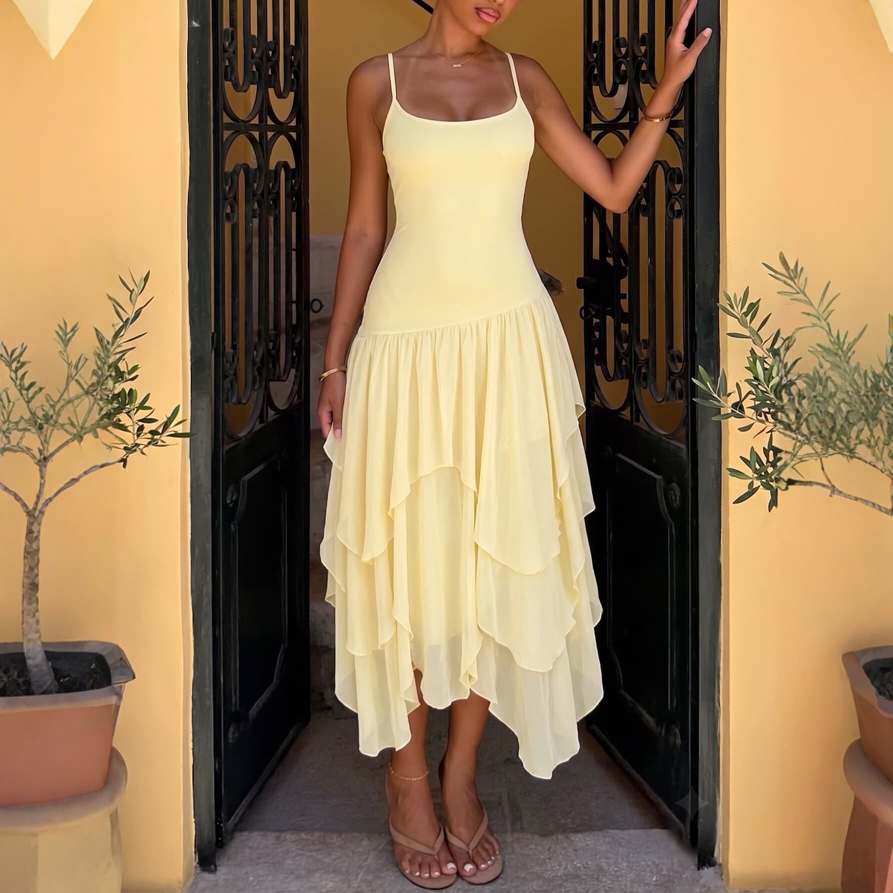 BD447 new summer style yellow suspender dress for women, ruffled cake skirt, holiday style long skirt, European and American style