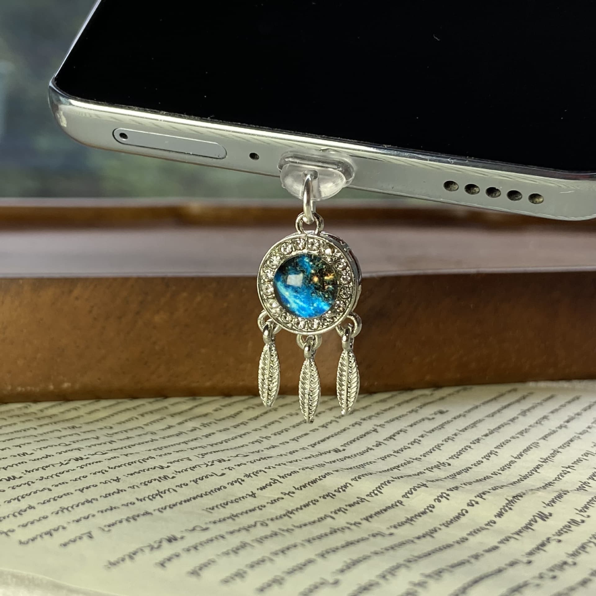 Starry Sky and Moon Oil Drop Phone Dust Plug Pendant Keychain DIY Couple Phone Accessory