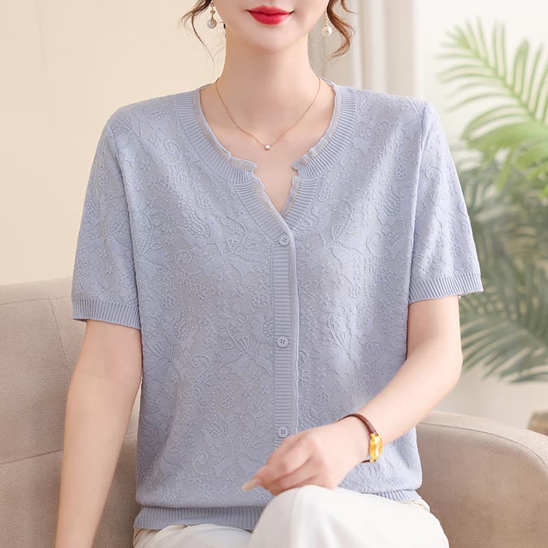 Mother's Day Summer Short-Sleeve Knit Ice Silk Blouse for Middle-Aged Women, Round Neck, Thin, Loose Fit Top