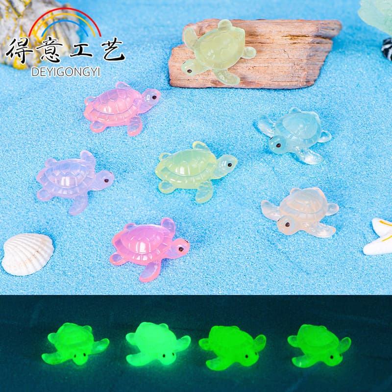 Glow-in-the-Dark Small Turtle Animal Figurine Micro Landscape Marine Fish Tank Aquarium Turtle Decoration Resin Craft
