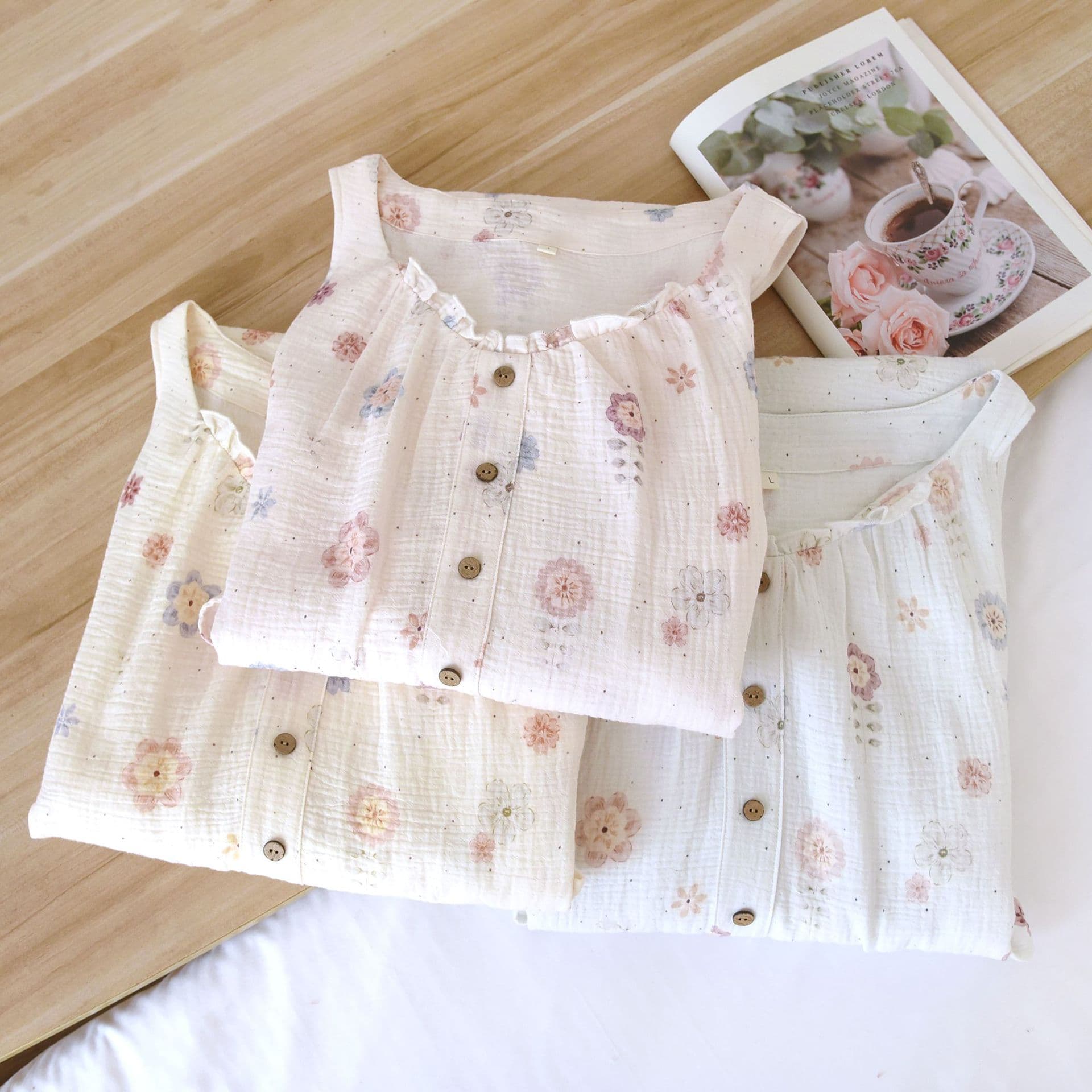 Digital Print Sleeveless Nightgown, Plus Size Loungewear Dress, New Summer Style, Cool and Breathable, Midi Nightgown, Princess Dress, Age-Defying