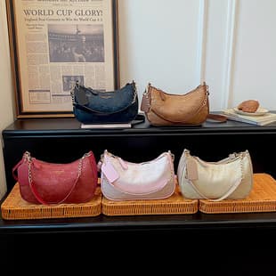 Cross-border Niche Commute High Appearance Leisure Chain Bag Women Large Capacity Shoulder Underarm Bag Matte Handbag
