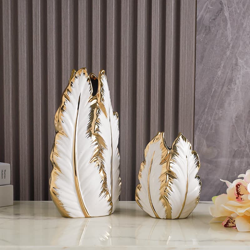 Modern light luxury ceramic high-end vase personalized living room entrance decoration TV cabinet creative home decoration wine cabinet