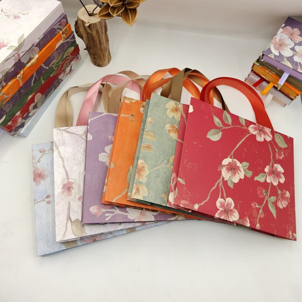 Flower gift bag, Chinese style gift, small tote bag, suspended box, matching handbag, bracelet, chain box, storage paper bag