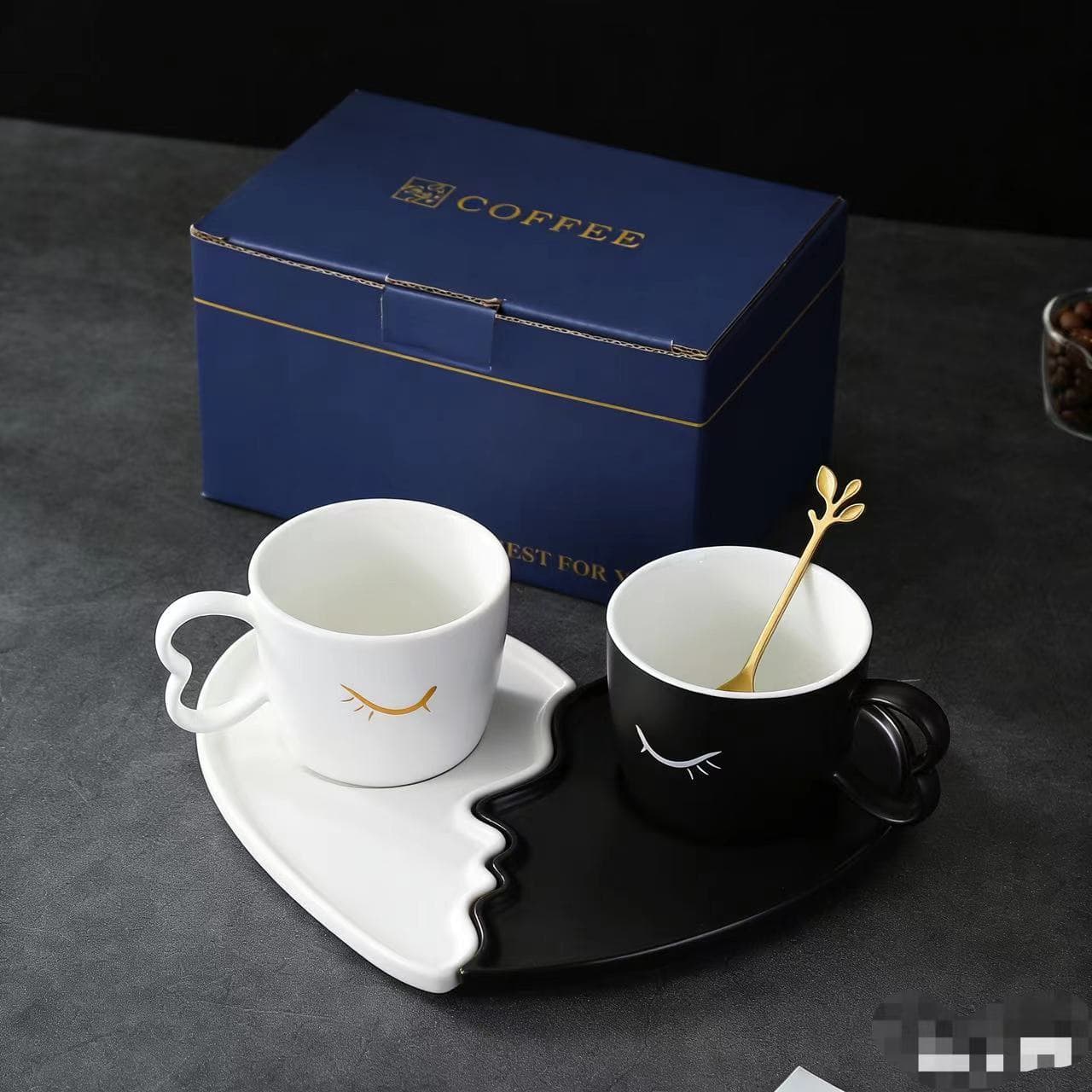 Cross-border creative coffee cup and saucer set black and white couple cup set special-shaped mug milk cup ceramic water cup