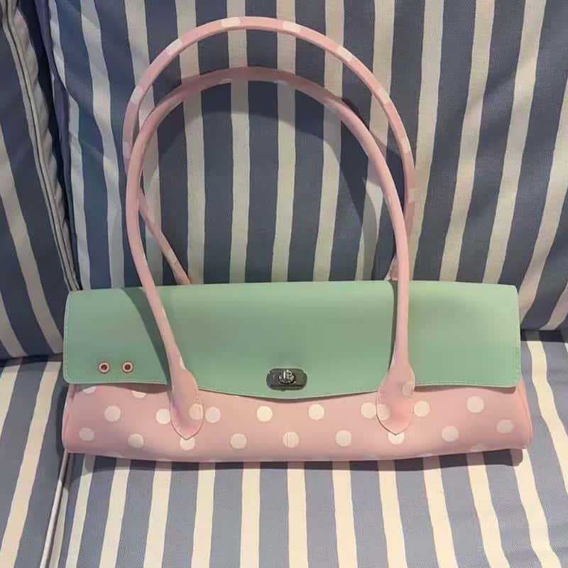 2026 New Polka Dot Retro Strawberry Jelly Bag Shoulder Tote Large Capacity Underarm Sweet Handbag
