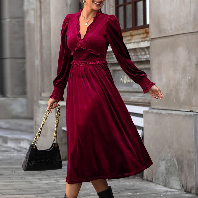 Amazon cross-border 2025 new European and American elegant party style mid-length dress long-sleeved red v-neck velvet dress