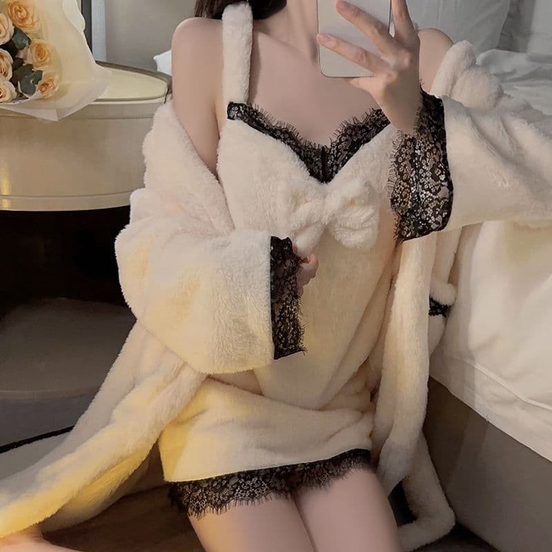 Autumn/Winter Pure and Sweet Warm Lace Camisole with Thick Outer Robe and Half-Fleece Lace Nightgown/Robe Two-Piece Set