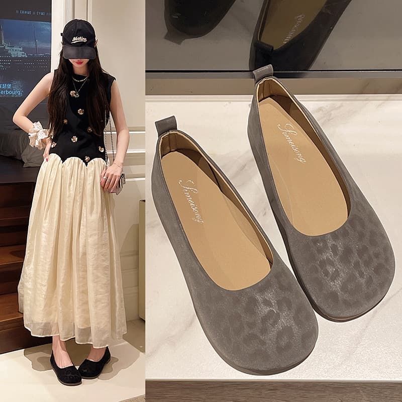 Women's Flat Shoes, Autumn Flats, Soft Leather 2026 New Style, Round Toe Shallow Mouth Single Shoes, French Soft Sole Grandma Shoes, Loafer Shoes for Women