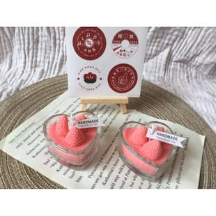 Leo Ins Popular Strawberry Scented Candle Home Fragrance Creative Decoration Romantic Red Birthday