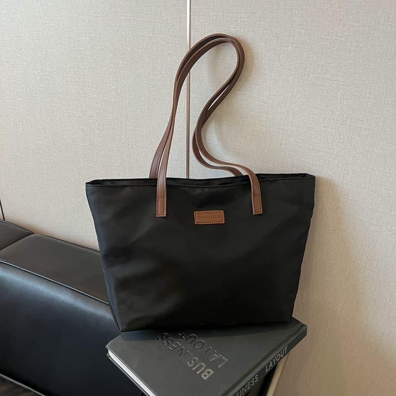 High-end large-capacity Oxford cloth tote bag commuter women's bag 2025 new trendy fashion simple shoulder handbag