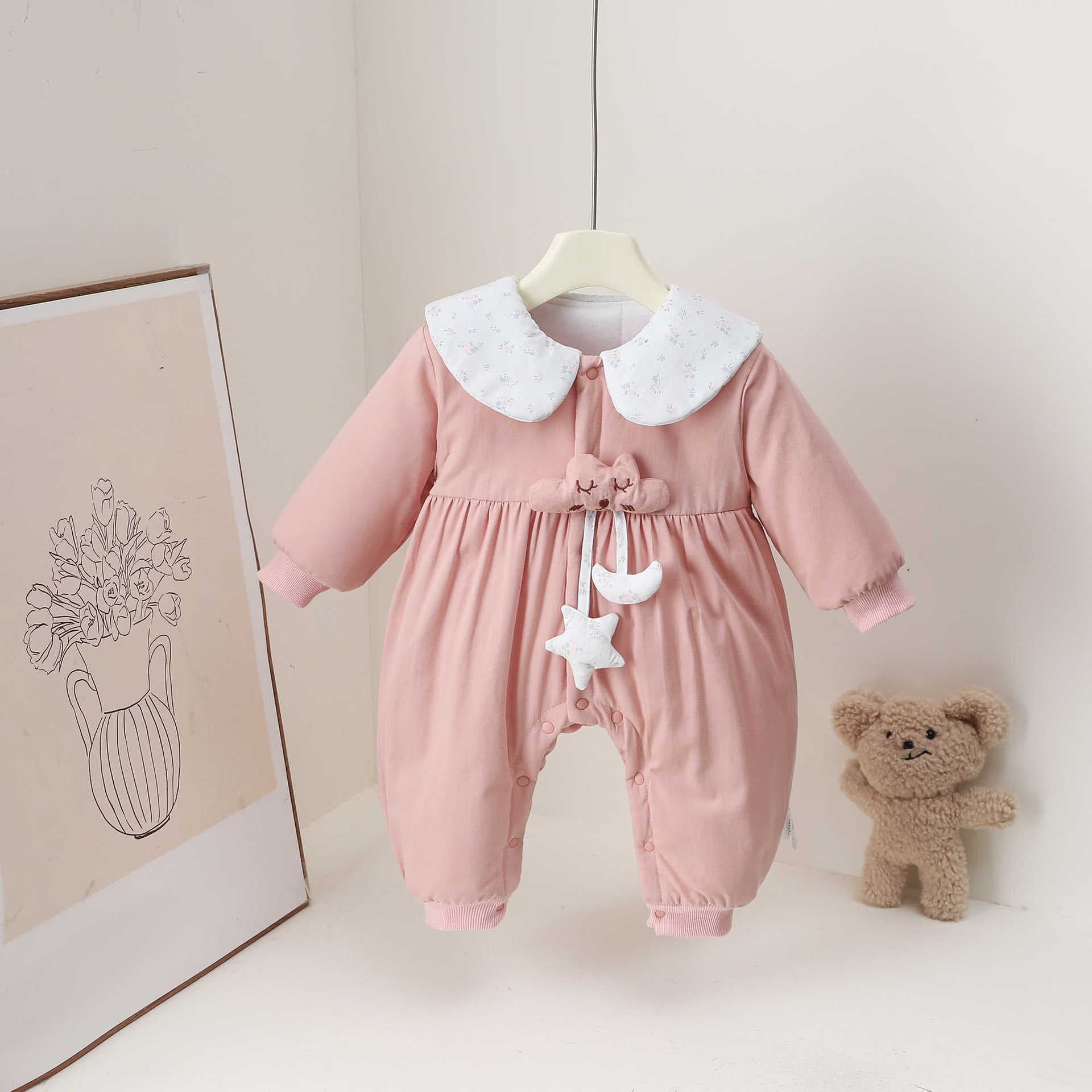 Baby pink star and moon jumpsuit winter thin cotton baby boy and girl newborn warm newborn baby outing clothes