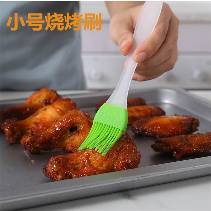 In-stock Silicone Oil Brush, Kitchen Baking Cake Cream Brush, Outdoor Barbecue Cleaning Brush, Detachable Small Brush