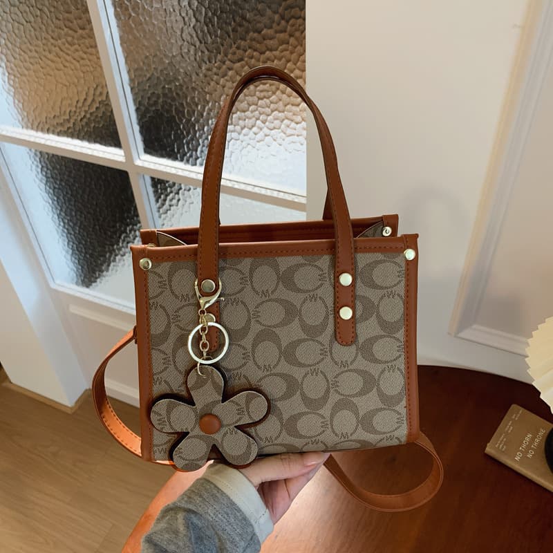 Vintage Premium Handbag for Women 2025 High-Quality Trendy Crossbody Bag New Classic Monogram Bag Cross-Border