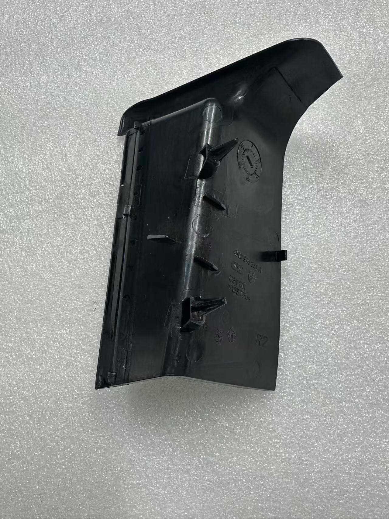A6L C8 Taillight Cover, Taillight Trim, Drainage Plate Baffle, Protective Cover