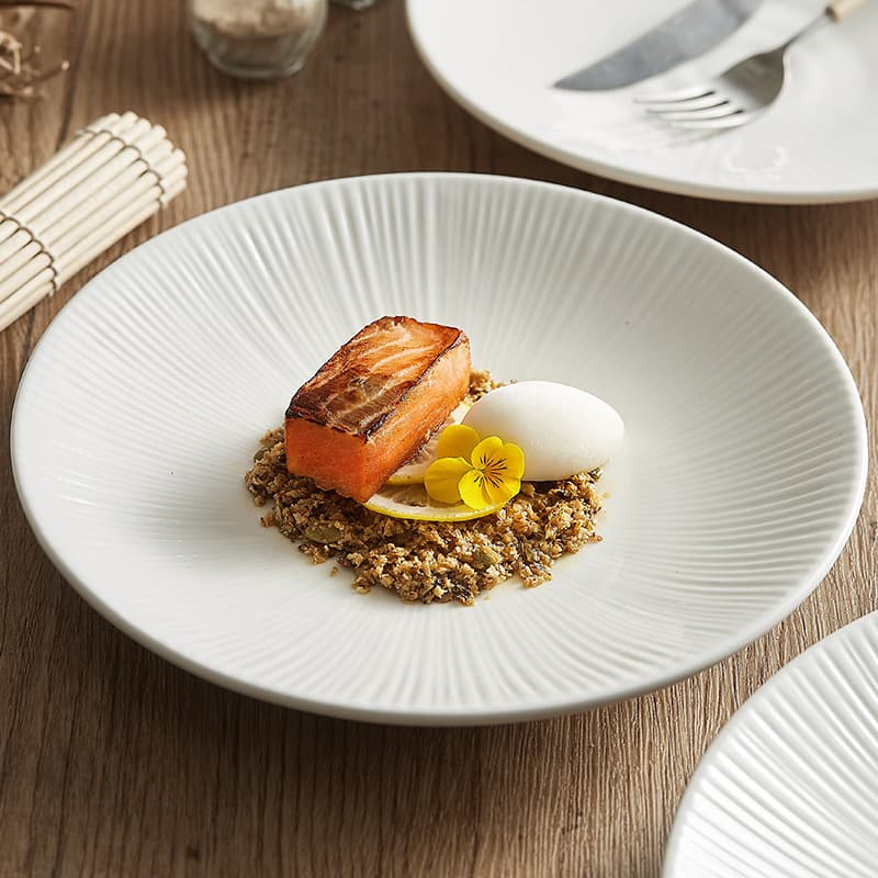 Striped ceramic plates, dishes, bowls, home dishes, Japanese soup plates, deep dish salad plates, high-end tableware 2026 new style