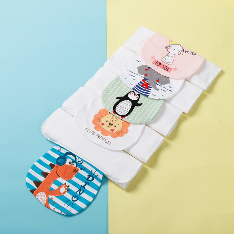 Pure Cotton Sweat Absorbing Towel for Kindergarten Kids, Large and Medium Sizes, Boys and Girls, Gauze Sweat Towel