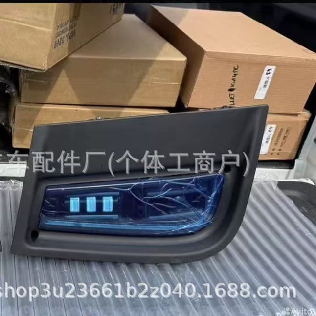 Compatible with Mercedes-Benz Actros MP4 Lens LED Headlight Assembly Super Bright Waterproof