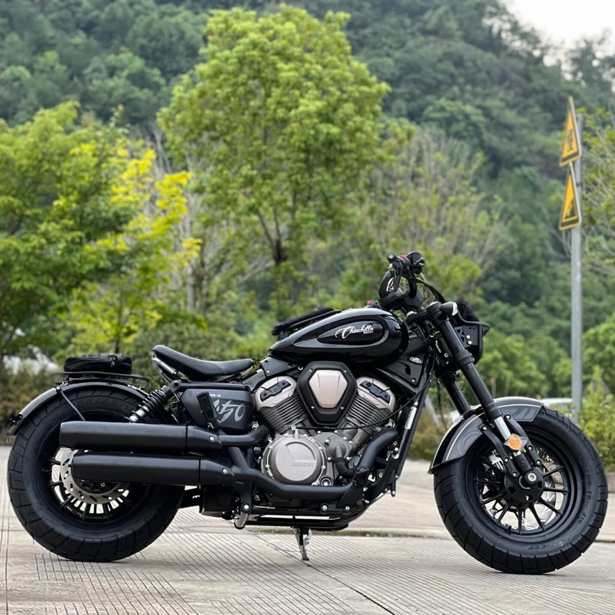 New Benda Jinjila 450 Cruiser, Water-Cooled V-Twin Retro Motorcycle