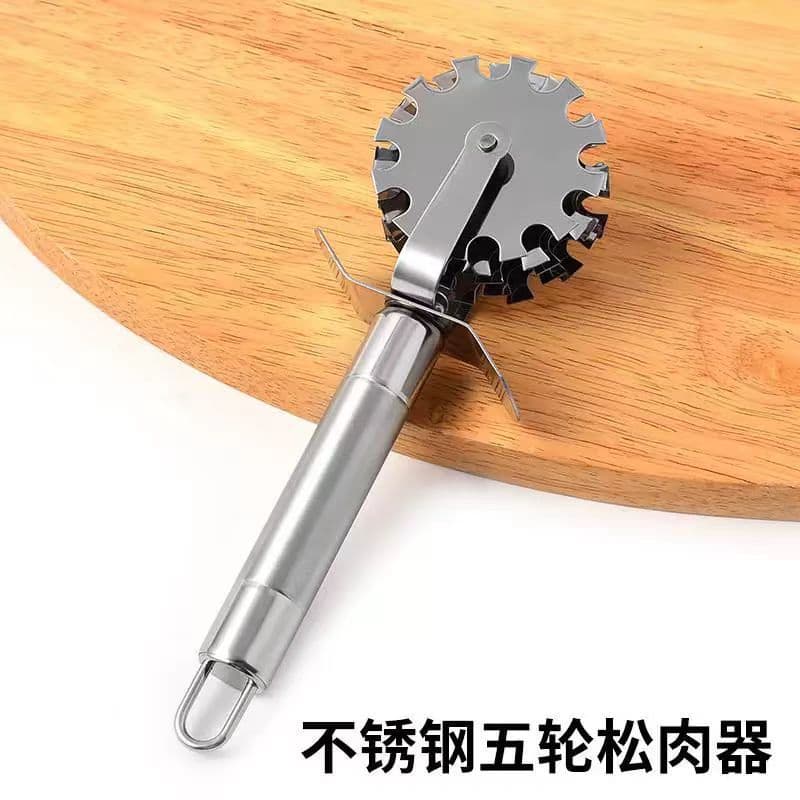 Factory direct stock of stainless steel roller meat tenderizers for steaks, chicken cutlets, and pork cutlets (five-wheel meat tenderizer and cutting tools).