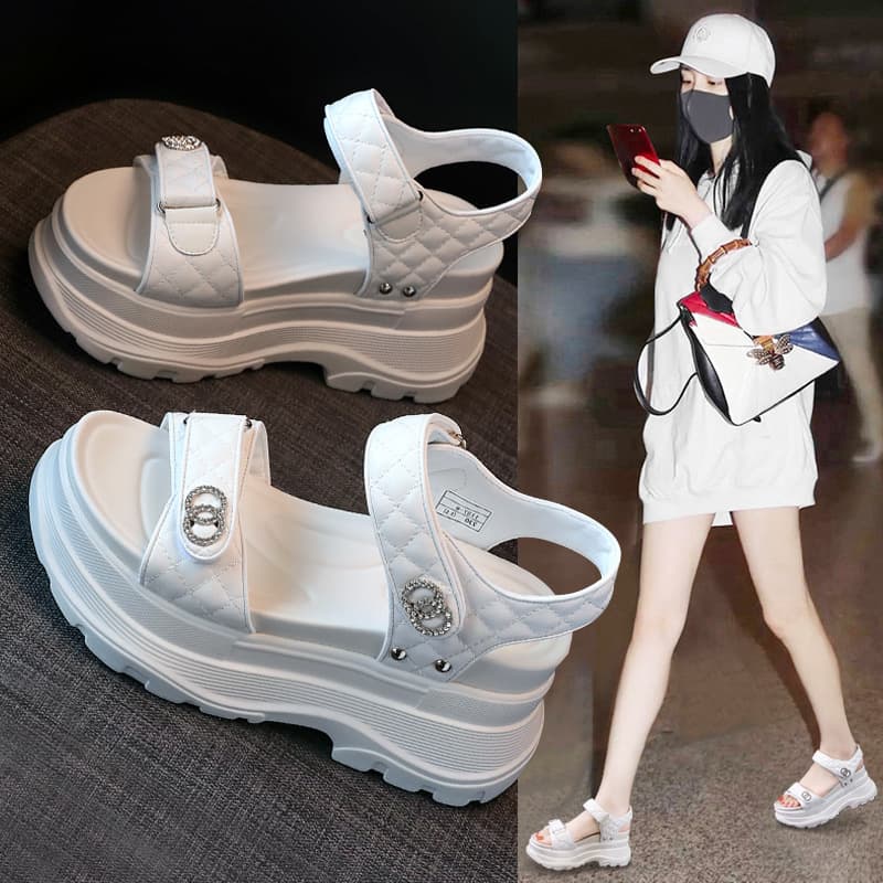 Sandals Women Summer Outdoor Ins Fairy Style 2025 New Super Hot Platform Versatile 8cm Heightening Rhinestone High Heels