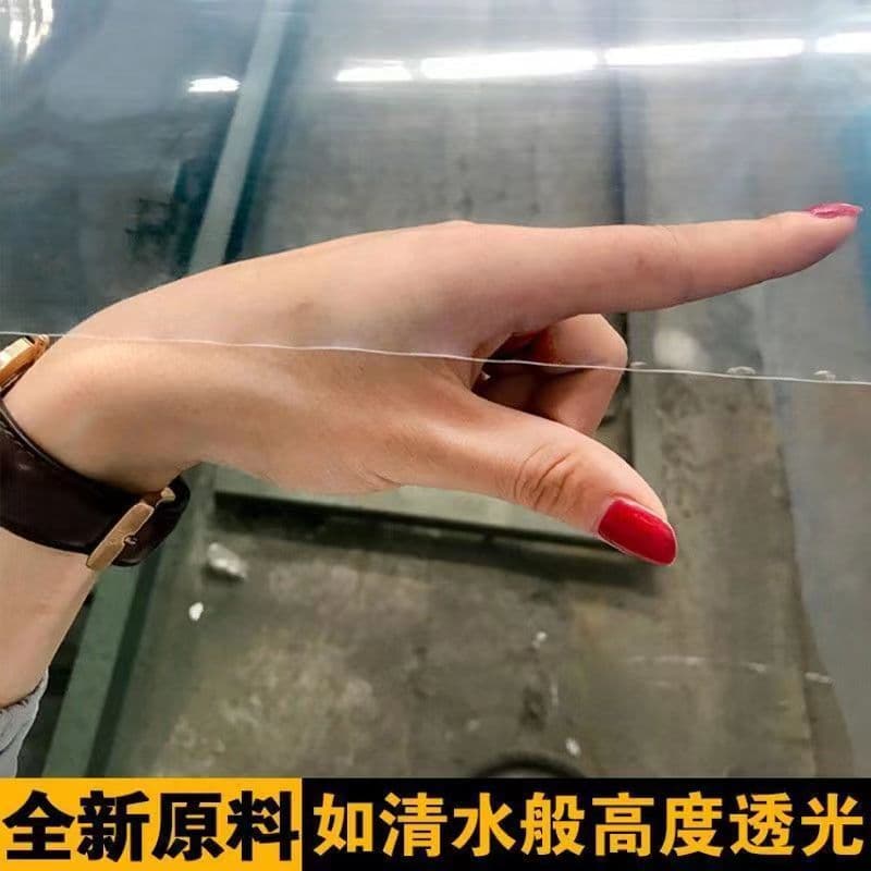 Roll of Thickened Transparent Greenhouse Plastic Film, Industrial Packaging Plastic Sheeting, Rainproof and Waterproof Agricultural Insulation White Film
