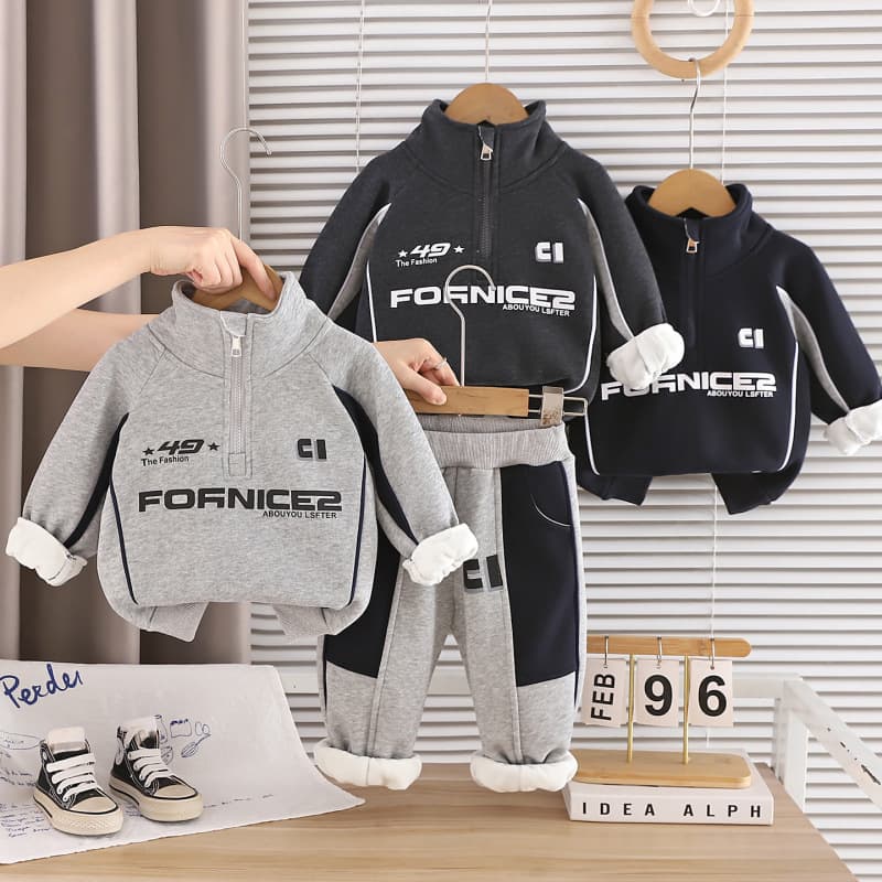 2026 New Boys' Fall/Winter Outfit Set, Kids' Stylish Fleece-Lined Half-Zip Sweatshirt Two-Piece Set, Baby Winter Wholesale