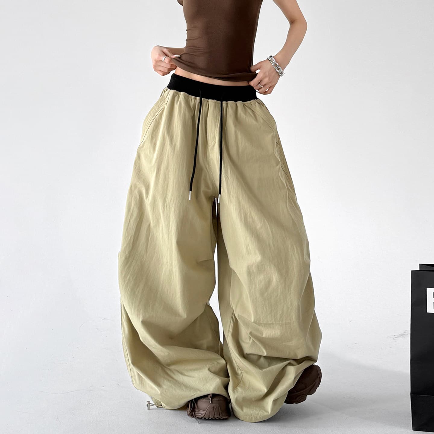 Women's Outdoor Hiking Cargo Pants 2026 Summer New Military Green Tall Loose Fit Drawstring Casual Pants