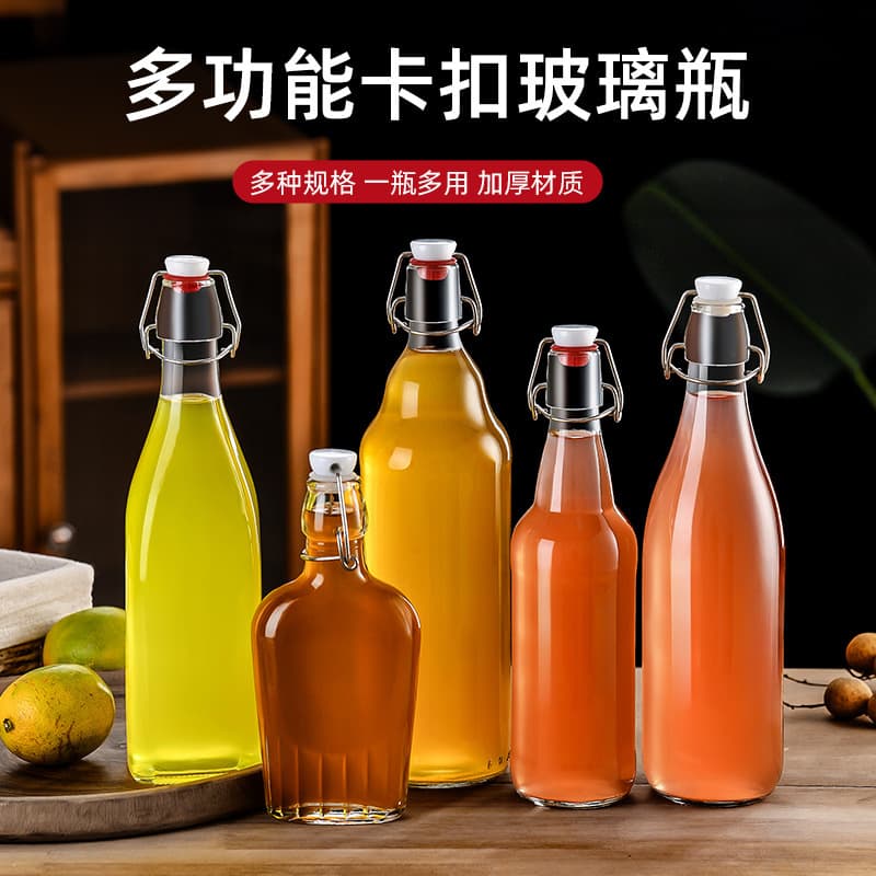 Lock & Lock glass enzyme bottles, sealed milk and juice bottles, homemade fruit wine/infused liquor bottles, empty oil bottles, and glass bottles.